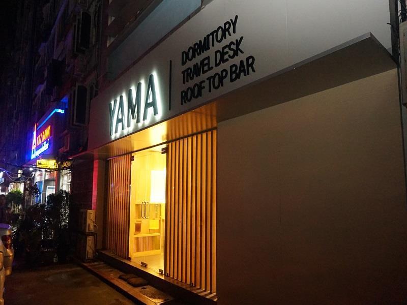 Yama Hotel & Rooftop Bar Янгон Екстериор снимка